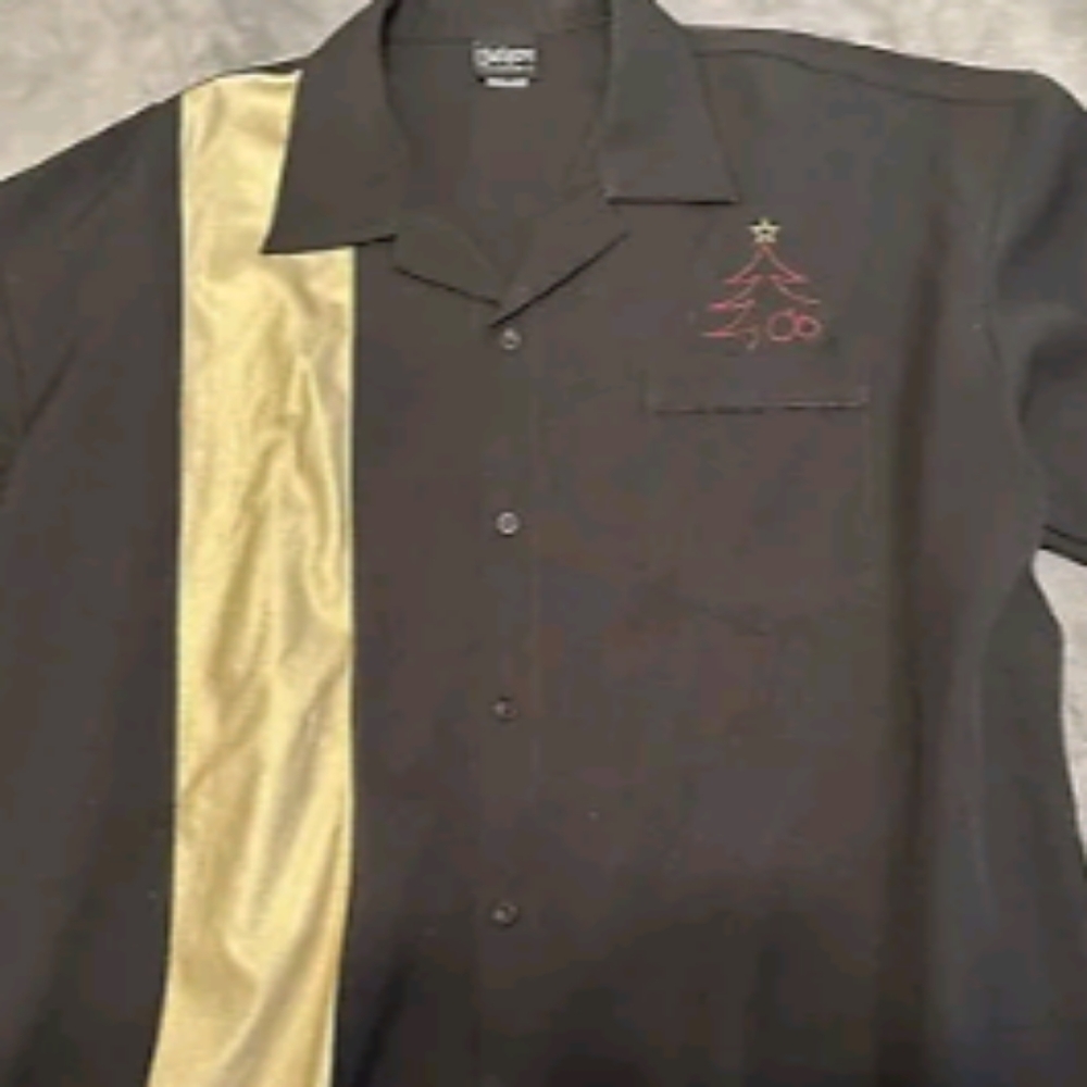 Bowling shirt